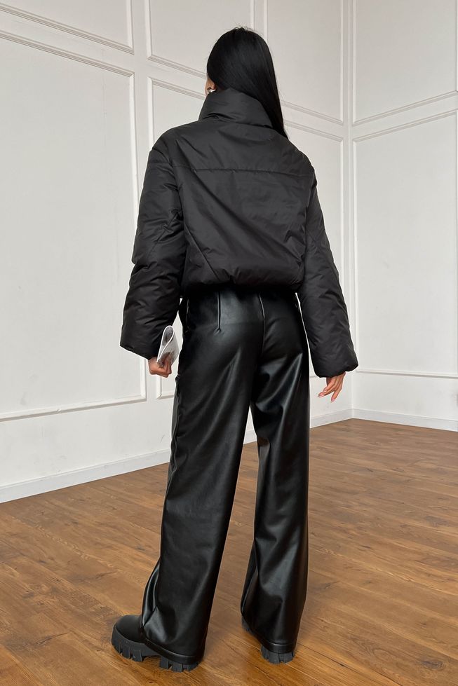 Чорна Коротка Куртка Жіноча на Весну Комір Стійка S, M, L, XL