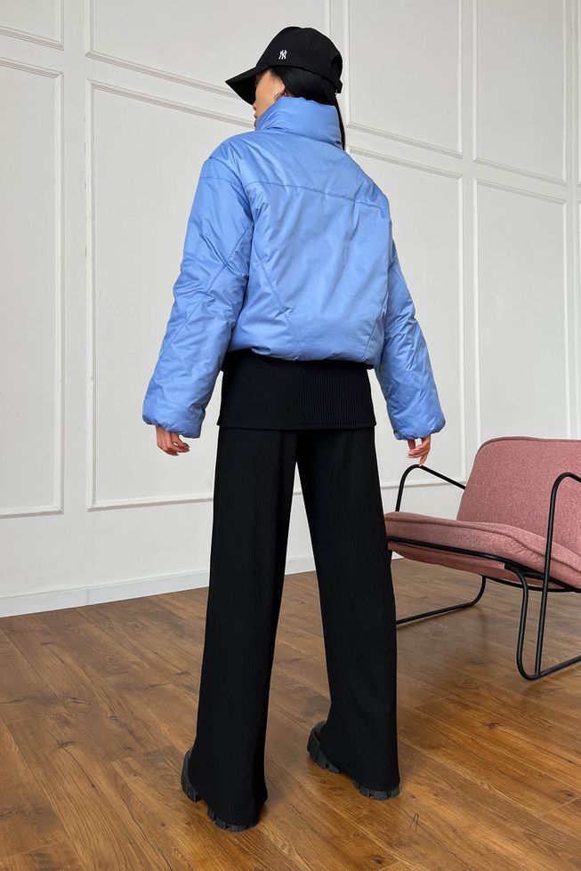 Чорна Коротка Куртка Жіноча на Весну Комір Стійка S, M, L, XL