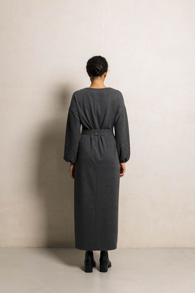 Длинное Прямое Платье на Осень с Разрезами Серое S-M, L-XL, 2XL-3XL