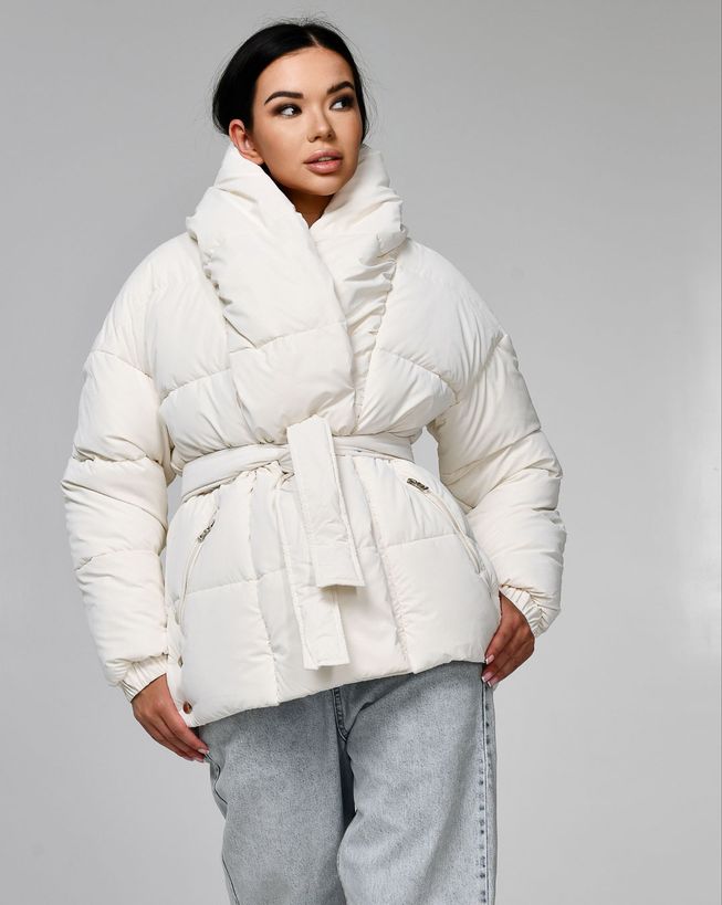 Красивая Зимняя Куртка с Напылением в Капельку Молочная р.42, 44, 46, 48