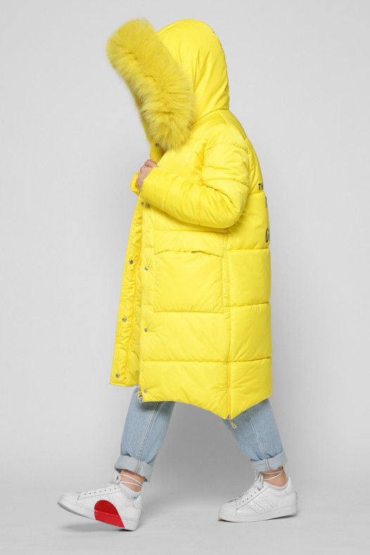 Удлинённая Куртка для Девочек Подростковая на Зиму с Надписью на Спине Желтая Р.  32