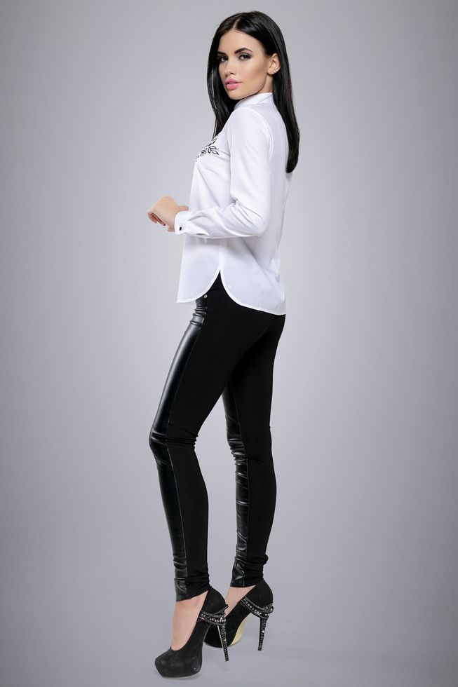 Елегантна Блуза з Вишивкою на Грудях Біла L, XL, 2XL